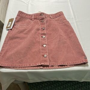 Roxy pink corduroy skirt.  Size small.  New with tags